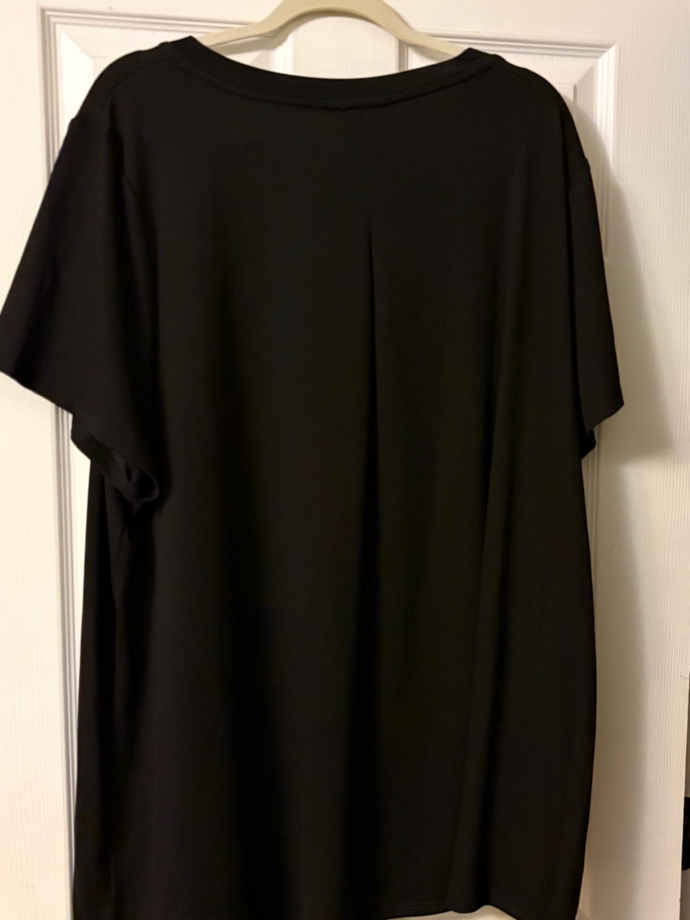 crown & ivy Black Relaxed Short-Sleeve Tunic NWT
